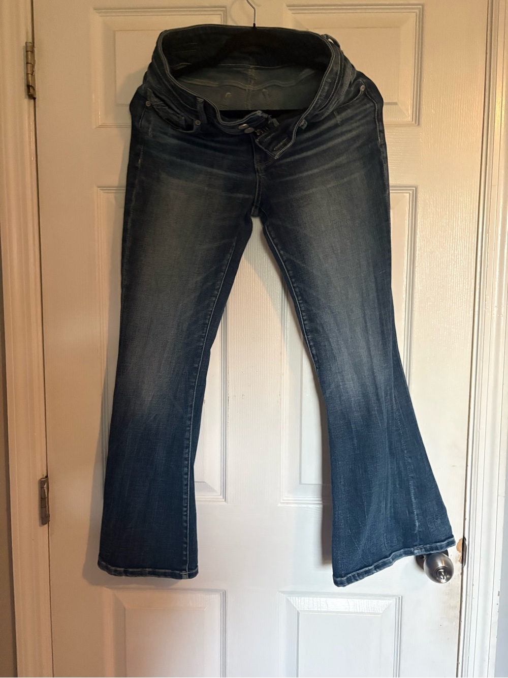 Buckle Black Women's Dark Faded Blue Flare Jeans